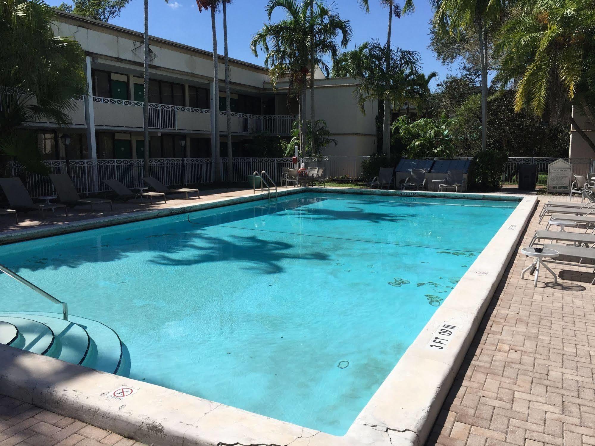Sawgrass Inn & Conference Center Plantation Luaran gambar